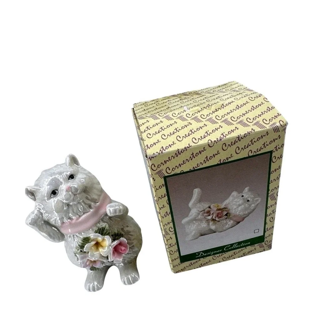 Cornerstone‎ Creations Designer Collection Cat Kitten Kitty Figurine with Box
